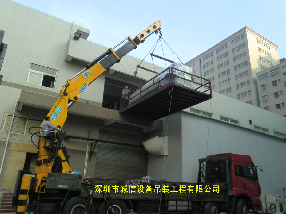 深圳寶安吊車出租 誠信吊裝裝卸與倉儲(chǔ)服務(wù)的一站式解決方案